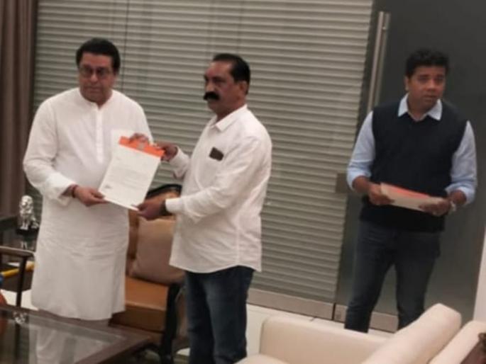 Sanjay Ghuge as president of Ulhasnagar MNS; Appointed by Raj Thackeray | उल्हासनगर मनसेच्या अध्यक्षपदी संजय घुगे; राज ठाकरेंनी केली नियुक्ती Sanjay Ghuge as president of Ulhasnagar MNS; Appointed by Raj Thackeray | उल्हासनगर मनसेच्या अध्यक्षपदी संजय घुगे; राज ठाकरेंनी केली नियुक्ती