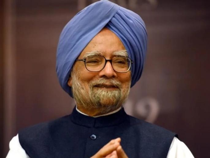 Overcoming dengue, Dr. Manmohan Singh returned home, thanking everyone | डेंग्युवर मात करुन डॉ. मनमोहनसिंग घरी परतले, सर्वांचे आभार मानले