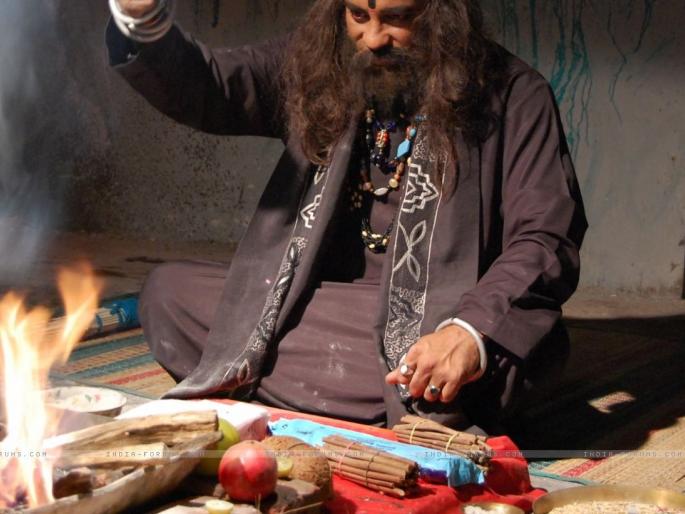 Hrithik's throat was squeezed just to get Aghori Vidya in wardha | धक्कादायक... अघोरी विद्या प्राप्तीसाठीच दाबला ‘रितिक’चा गळा, घटनेनं वर्ध्यात खळबळ Hrithik's throat was squeezed just to get Aghori Vidya in wardha | धक्कादायक... अघोरी विद्या प्राप्तीसाठीच दाबला ‘रितिक’चा गळा, घटनेनं वर्ध्यात खळबळ