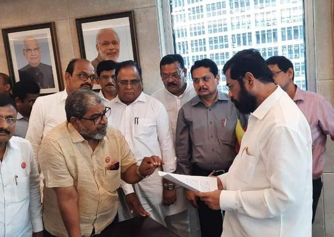 Raju Shetty: Tomorrow's march of 'Swabhimani' in Sangli has been postponed, Says Raju Shetty on Eknath Shinde | Raju Shetty: मुख्यमंत्र्यांच्या आश्वासनानंतर 'स्वाभिमानी'चा सांगलीतील मोर्चा स्थगित