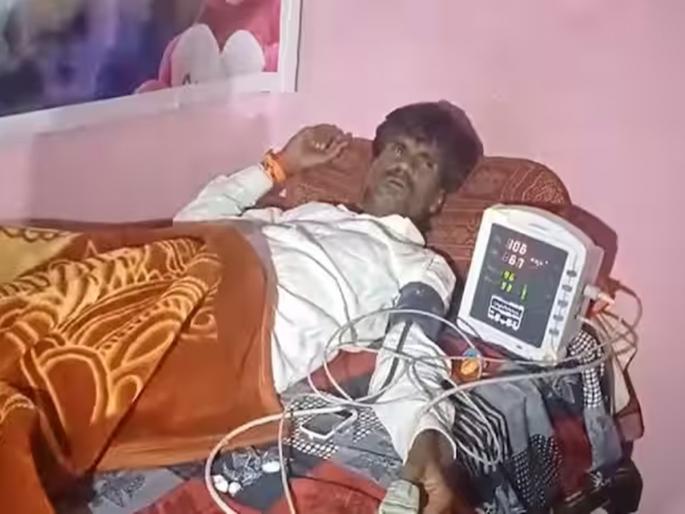Manoj Jarang's chest began to ache; The doctor came in the middle of the night in antarwali sarati | मनोज जरांगेंच्या छातीत दुखू लागले; अंतरवालीत मध्यरात्रीच आले डॉक्टर Manoj Jarang's chest began to ache; The doctor came in the middle of the night in antarwali sarati | मनोज जरांगेंच्या छातीत दुखू लागले; अंतरवालीत मध्यरात्रीच आले डॉक्टर