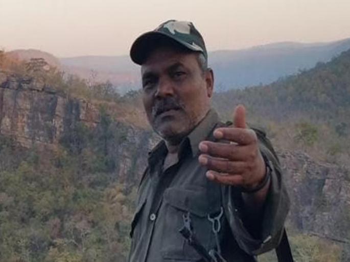 Milind Teltumbde was giving away 27 years | तेलतुंबडे देत होता २७ वर्षे हुलकावणी, 'या' नावांनी वावरायचा Milind Teltumbde was giving away 27 years | तेलतुंबडे देत होता २७ वर्षे हुलकावणी, 'या' नावांनी वावरायचा