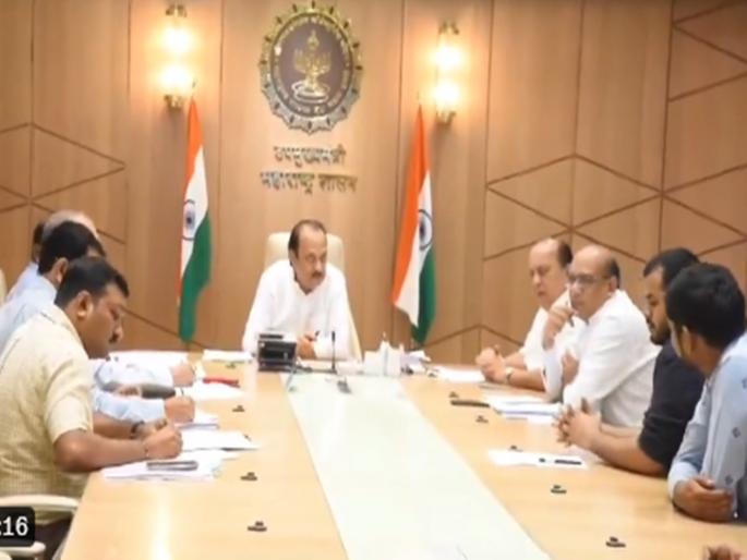 10,000 pay hike for resident doctors; Proposed strike back | निवासी डॉक्टरांना १० हजारांची वेतनवाढ; प्रस्तावित संप मागे 10,000 pay hike for resident doctors; Proposed strike back | निवासी डॉक्टरांना १० हजारांची वेतनवाढ; प्रस्तावित संप मागे