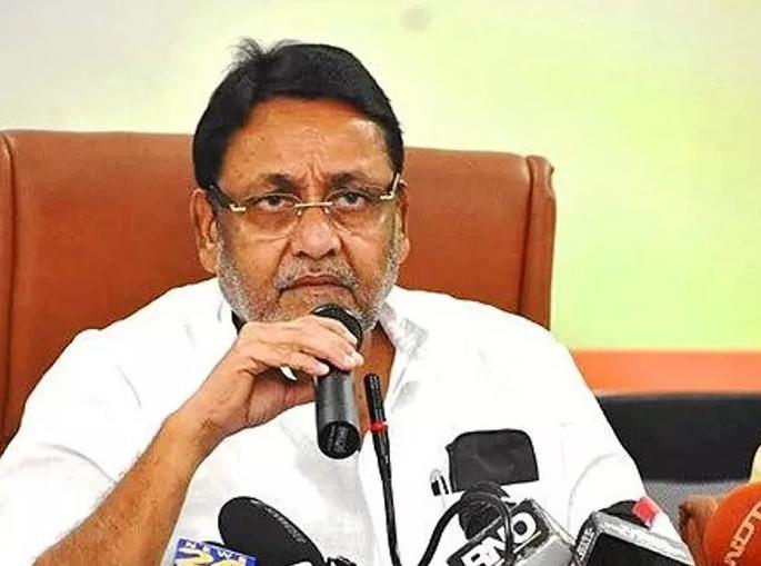 Devendra Fadanvis : I did not know that Salim Patel was a notorious goon, Nawab Malik denied the allegations | Devendra Fadanvis : सलीम पटेल कुख्यात गुंड असल्याचं मला माहिती नाही, मलिकांनी आरोप फेटाळले