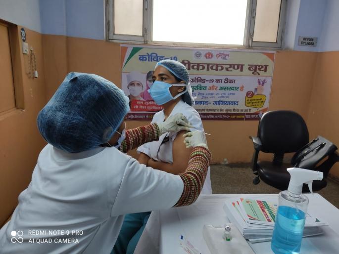 There is no adjustment in government service; The dream of 'NHM' contract employees is not enough! | शासकीय सेवेत समायोजन नाहीच; ‘एनएचएम’ कंत्राटी कर्मचाऱ्यांचे स्वप्न अपुरेच! There is no adjustment in government service; The dream of 'NHM' contract employees is not enough! | शासकीय सेवेत समायोजन नाहीच; ‘एनएचएम’ कंत्राटी कर्मचाऱ्यांचे स्वप्न अपुरेच!