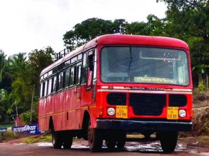 Grandfather Laybhari of Nashik, Haus Nyari even at seventy-five; Free travel for 10 thousand people | नाशिकचे आजोबा लयभारी, पंचाहत्तरीतही हौस न्यारी; 10 हजार जणांचा मोफत प्रवास Grandfather Laybhari of Nashik, Haus Nyari even at seventy-five; Free travel for 10 thousand people | नाशिकचे आजोबा लयभारी, पंचाहत्तरीतही हौस न्यारी; 10 हजार जणांचा मोफत प्रवास