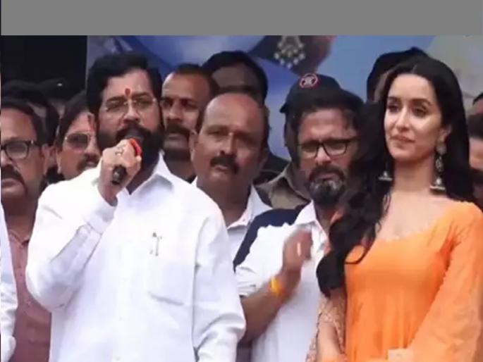 Eknath Shinde: As soon as the Chief Minister eknath Shinde spoke about the surname 'Kapoor', Shraddha told clearly me Marathi... | Eknath Shinde: मी मराठीच... मुख्यमंत्र्यांनी 'कपूर' आडनावाबद्दल बोलताच श्रद्धा स्पष्टच बोलली