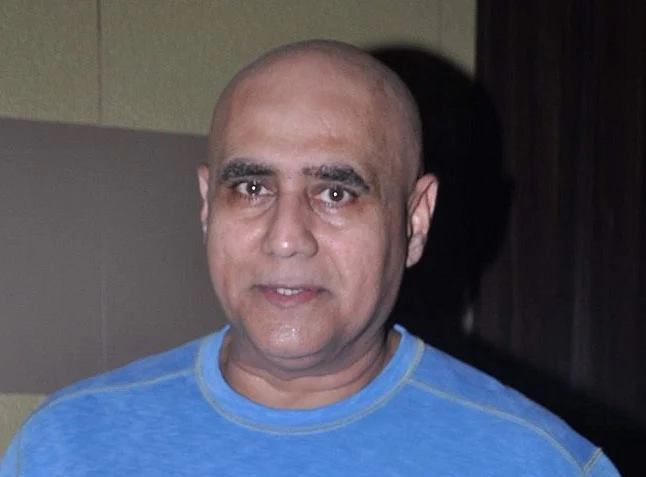 E-mail id hack of Puneet Isar, attempt to extort money | पुनीत इसर यांचा ई-मेल आयडी हॅक, पैसे लुबाडण्याचा प्रयत्न E-mail id hack of Puneet Isar, attempt to extort money | पुनीत इसर यांचा ई-मेल आयडी हॅक, पैसे लुबाडण्याचा प्रयत्न