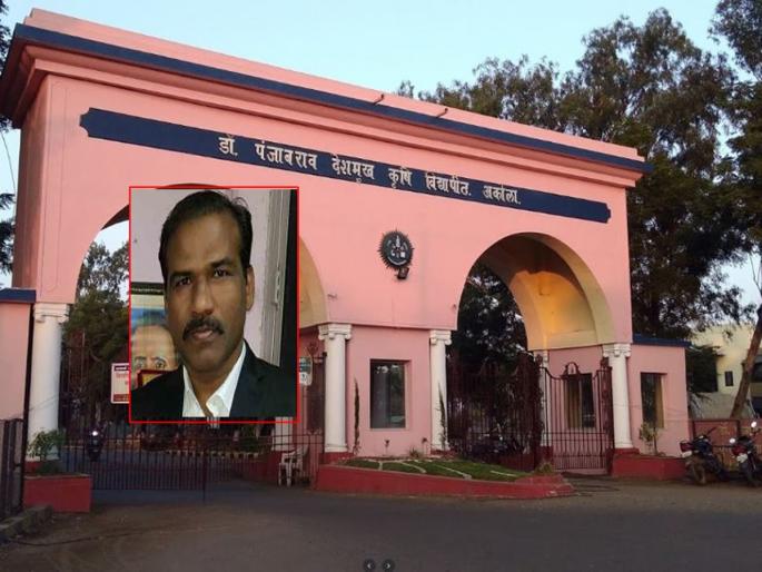 Sanjay Khadse is the new Chancellor of Punjabrao Deshmukh Agricultural University | संजय खडसे पंजाबराव देशमुख कृषी विद्यापीठाचे नवे कुलसचिव Sanjay Khadse is the new Chancellor of Punjabrao Deshmukh Agricultural University | संजय खडसे पंजाबराव देशमुख कृषी विद्यापीठाचे नवे कुलसचिव