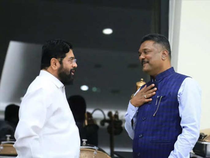 Chief Minister Eknath Shinde gave me 900 khoke, Pratap Sarnaik told clearly about ministry expand | मंत्रीमंडळ विस्तार अन् गुवाहटी दौरा, प्रताप सरनाईकांनी स्पष्टच सांगितलं Chief Minister Eknath Shinde gave me 900 khoke, Pratap Sarnaik told clearly about ministry expand | मंत्रीमंडळ विस्तार अन् गुवाहटी दौरा, प्रताप सरनाईकांनी स्पष्टच सांगितलं