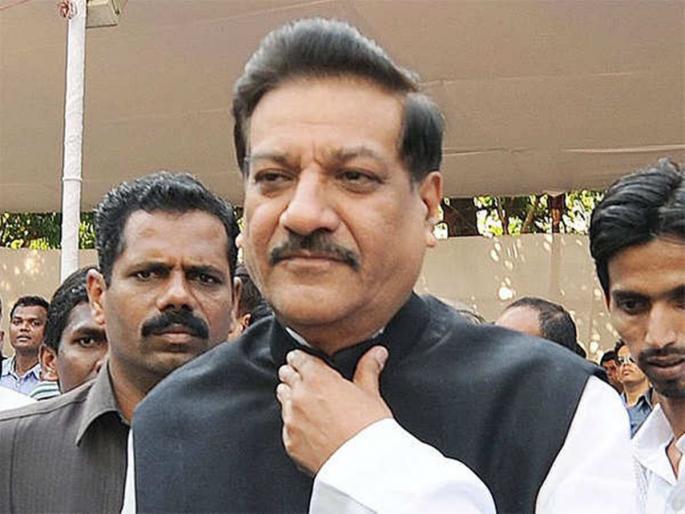 Prithviraj Chavan's claim for Madha's next MP is Congress, NCP's seat | माढ्याचा पुढील खासदार काँग्रेसचा; राष्ट्रवादीच्या जागेवर पृथ्वीराज चव्हाणांचा दावा Prithviraj Chavan's claim for Madha's next MP is Congress, NCP's seat | माढ्याचा पुढील खासदार काँग्रेसचा; राष्ट्रवादीच्या जागेवर पृथ्वीराज चव्हाणांचा दावा