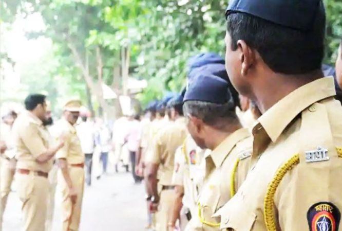 Afternoon field duty exemption for policemen aged 55 years | उन्हाच्या तीव्रतेमुळे निर्णय; ५५ वयाच्या पोलिसांना दुपारच्या फील्ड ड्युटीत सूट