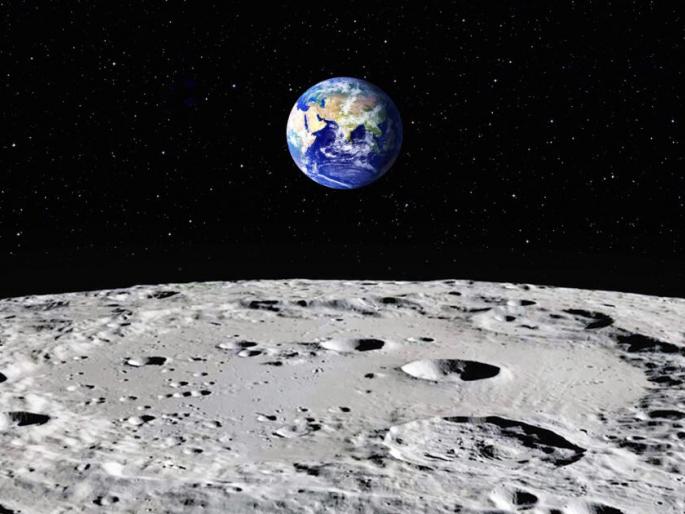 An ocean hidden on Saturn's moon; Researchers claim | शनीच्या चंद्रावर लपलाय महासागर; संशोधकांचा दावा An ocean hidden on Saturn's moon; Researchers claim | शनीच्या चंद्रावर लपलाय महासागर; संशोधकांचा दावा