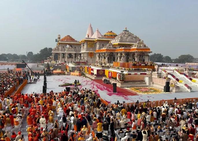 Firing at Ram Temple security personnel in Ayodhya; Critically injured, on ventilator | अयोध्येतील राम मंदिर परिसरात तैनात जवानावर गोळीबार; गंभीर जखमी
