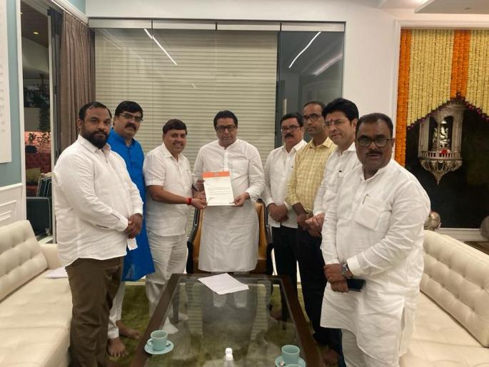 Dilip Dater resigns; Sudam Kombe is the new city president of MNS | दिलीप दातीर यांचा राजीनामा; सुदाम कोंबडे मनसेचे नवे शहराध्यक्ष Dilip Dater resigns; Sudam Kombe is the new city president of MNS | दिलीप दातीर यांचा राजीनामा; सुदाम कोंबडे मनसेचे नवे शहराध्यक्ष