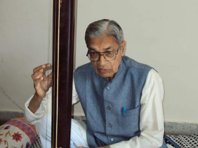 Sanskrit and music expert Dr. Death of Devi Prasad Kharvandikar | संस्कृत व संगीत तज्ञ डॉ. देवीप्रसाद खरवंडीकर यांचे निधन Sanskrit and music expert Dr. Death of Devi Prasad Kharvandikar | संस्कृत व संगीत तज्ञ डॉ. देवीप्रसाद खरवंडीकर यांचे निधन