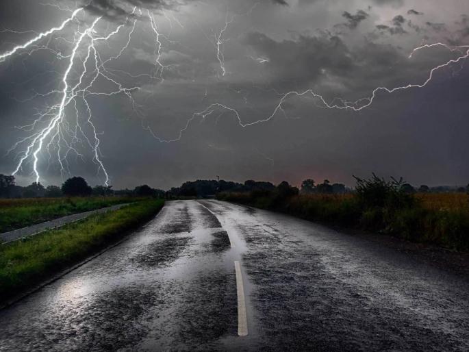 If you want to protect yourself from lightning during monsoons, download this app now | पावसाळ्यात वीजेपासून बचाव करायचा असेल, तर 'हे ॲप' आताच डाऊनलोड करा If you want to protect yourself from lightning during monsoons, download this app now | पावसाळ्यात वीजेपासून बचाव करायचा असेल, तर 'हे ॲप' आताच डाऊनलोड करा