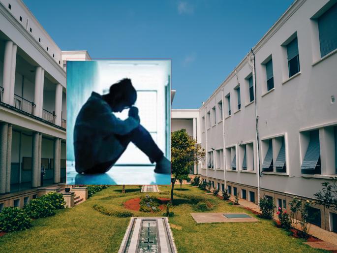 Shocking! 'Thief' was written on the girl's forehead; she | धक्कादायक! कपाळावर ‘चोर’ लिहिले; मुलीने शाळेच्या ३ ऱ्या मजल्यावरुन मारली उडी Shocking! 'Thief' was written on the girl's forehead; she | धक्कादायक! कपाळावर ‘चोर’ लिहिले; मुलीने शाळेच्या ३ ऱ्या मजल्यावरुन मारली उडी