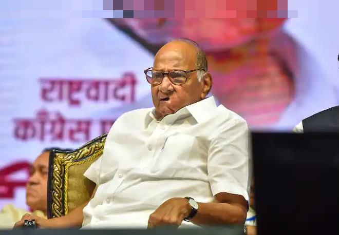 Incitement to borderism of Solapur; Sharad Pawar's accusation stirred the district of solapur on karnatak dispute | सोलापूरच्या सीमावादाला चिथावणी; पवारांच्या आरोपानं जिल्हा ढवळला ! Incitement to borderism of Solapur; Sharad Pawar's accusation stirred the district of solapur on karnatak dispute | सोलापूरच्या सीमावादाला चिथावणी; पवारांच्या आरोपानं जिल्हा ढवळला !