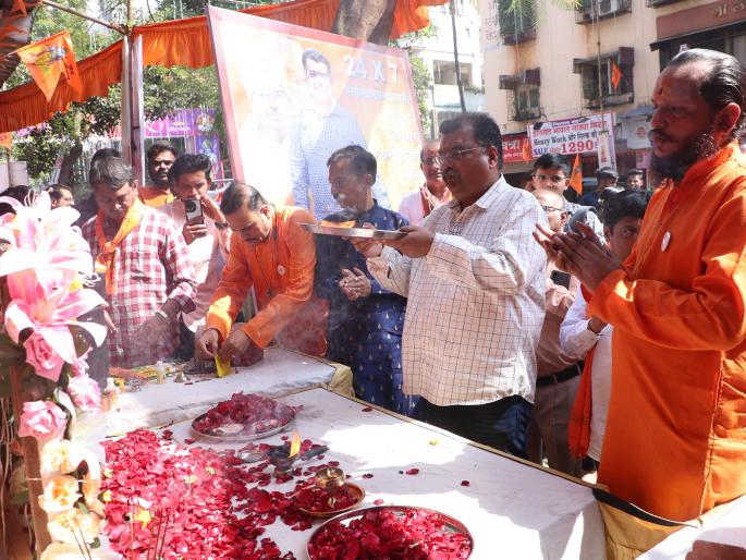 Maha Aarti on behalf of Shiv Sena MNS in Dombivli; no Presence of Ravindra Chavan | डोंबिवलीत शिवसेना-मनसेच्यावतीने महाआरती; ना. रविंद्र चव्हाण यांची उपस्थिती