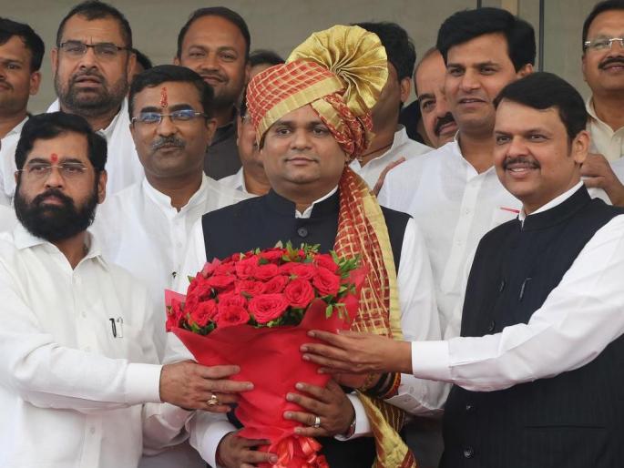 Gujarat for elections, what kind of office work? Question to the President of the Court | निवडणुकीसाठी गुजरातला, हे कसले कार्यालयीन काम? कोर्टाचा अध्यक्ष महोदयांना सवाल Gujarat for elections, what kind of office work? Question to the President of the Court | निवडणुकीसाठी गुजरातला, हे कसले कार्यालयीन काम? कोर्टाचा अध्यक्ष महोदयांना सवाल