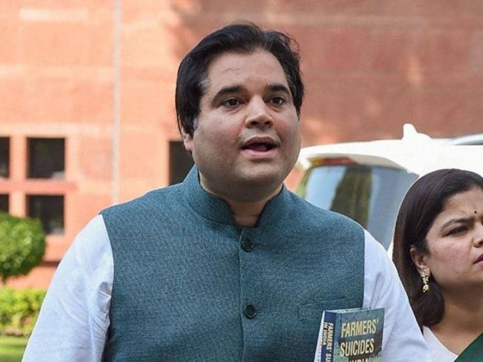 Everything is being sold in the name of privatization, Varun Gandhi's target on the government | 'खासगीकरणाच्या नावानं सगळं विकलं चाललंय, कोट्यवधींच्या नोकऱ्या धोक्यात' Everything is being sold in the name of privatization, Varun Gandhi's target on the government | 'खासगीकरणाच्या नावानं सगळं विकलं चाललंय, कोट्यवधींच्या नोकऱ्या धोक्यात'
