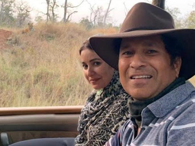 The tigers in Tadoba fired the master blaster sachin tendulkar pdc | ताडोबातील वाघांनी दिली मास्टर ब्लास्टरला हुलकावणी, व्याघ्रदर्शन नाहीच The tigers in Tadoba fired the master blaster sachin tendulkar pdc | ताडोबातील वाघांनी दिली मास्टर ब्लास्टरला हुलकावणी, व्याघ्रदर्शन नाहीच