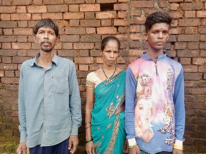 Housework, fetching water from the well and abuse if wrong | घरकाम, विहिरीतून पाणी काढणे आणि चुकल्यास शिवीगाळ, असे होते राहुलचे हाल Housework, fetching water from the well and abuse if wrong | घरकाम, विहिरीतून पाणी काढणे आणि चुकल्यास शिवीगाळ, असे होते राहुलचे हाल