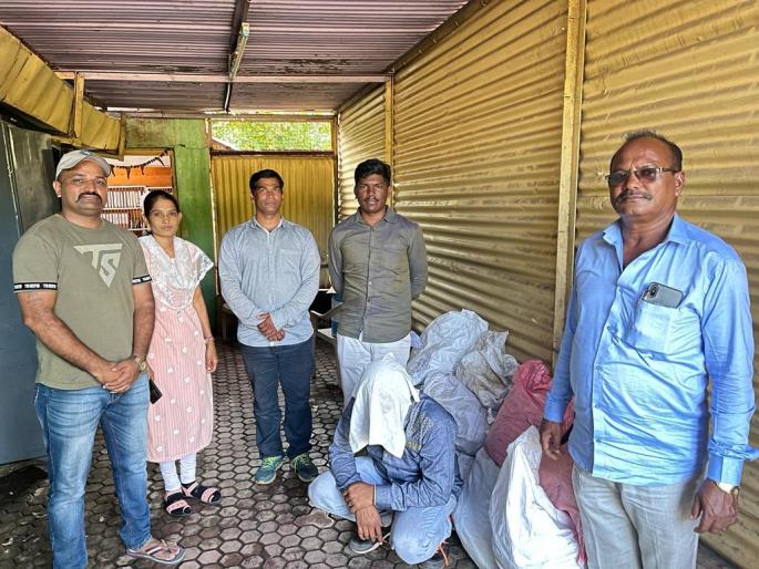 2.62 lakh contraband Gutkha seized, special police operation | २.६२ लाखांचा प्रतिबंधित गुटखा जप्त, पोलिसांची विशेष मोहीम 2.62 lakh contraband Gutkha seized, special police operation | २.६२ लाखांचा प्रतिबंधित गुटखा जप्त, पोलिसांची विशेष मोहीम