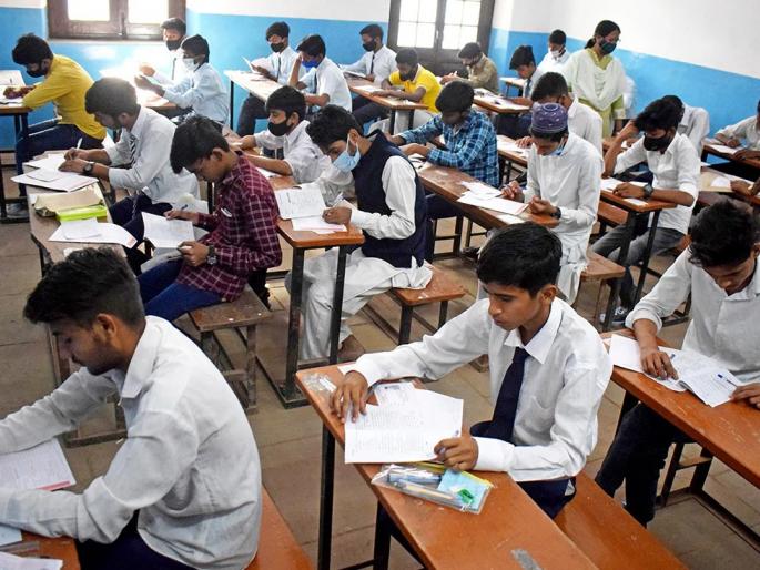 MNS demands cancellation of CBSE board exam on Shiv Jayanti day | शिवजयंतीच्या दिवशी सीबीएसई बोर्डाची होणारी परीक्षा रद्द करावी; मनसेची मागणी MNS demands cancellation of CBSE board exam on Shiv Jayanti day | शिवजयंतीच्या दिवशी सीबीएसई बोर्डाची होणारी परीक्षा रद्द करावी; मनसेची मागणी