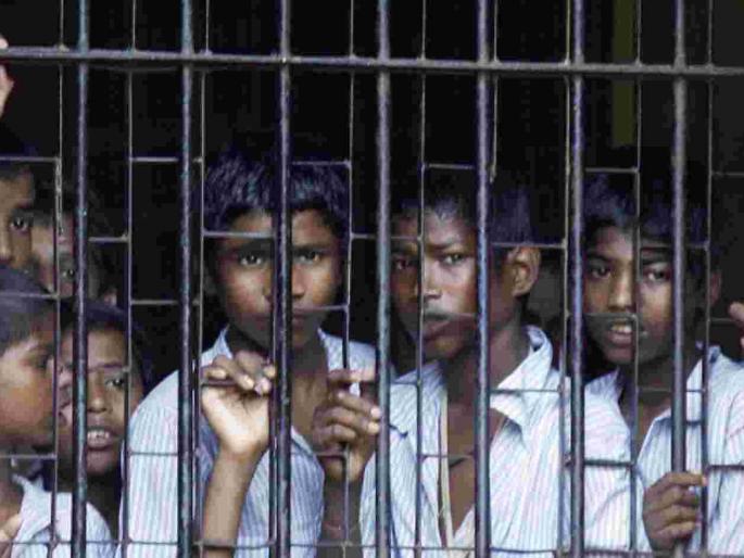 Juveniles become delinquents even while living with family; Know what your son does? | कुटुंबासोबत राहूनही बनतात बालगुन्हेगार; जाणून घ्या, तुमचा मुलगा काय करतो ? Juveniles become delinquents even while living with family; Know what your son does? | कुटुंबासोबत राहूनही बनतात बालगुन्हेगार; जाणून घ्या, तुमचा मुलगा काय करतो ?