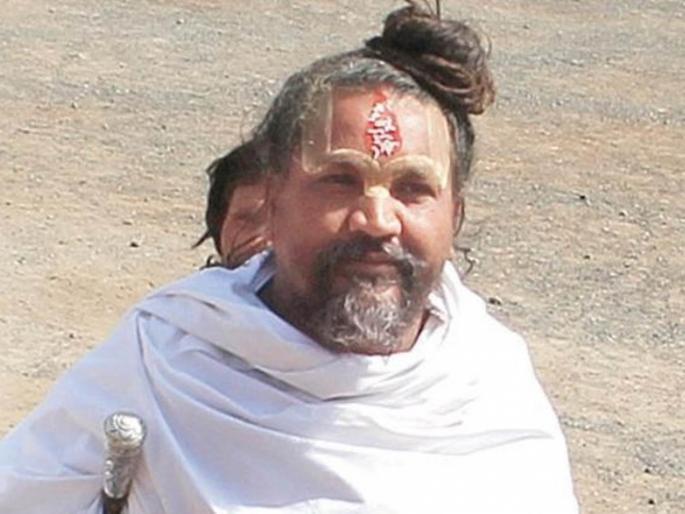 Lok Sabha Election 2019 Change Chaukidaar says Computer Baba | राम राम ही अबकी बार बदल के रख दो चौकीदार; कॉम्प्युटर बाबांचा एल्गार Lok Sabha Election 2019 Change Chaukidaar says Computer Baba | राम राम ही अबकी बार बदल के रख दो चौकीदार; कॉम्प्युटर बाबांचा एल्गार