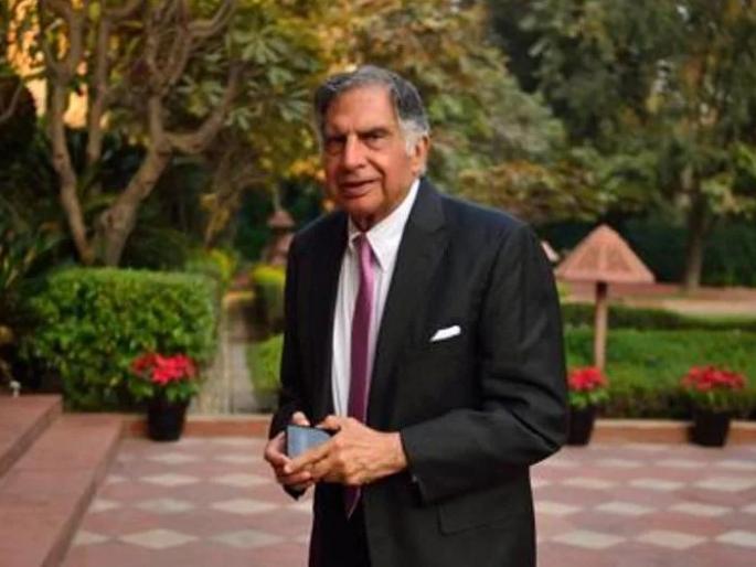 Ratan Tata's share emotional pic of rain in mumbai Taj Hotel staff, special photo shared | संवेदनशील टाटांना भावला 'ताज' हॉटेलमधील कर्मचारी, खास फोटो केला शेअर Ratan Tata's share emotional pic of rain in mumbai Taj Hotel staff, special photo shared | संवेदनशील टाटांना भावला 'ताज' हॉटेलमधील कर्मचारी, खास फोटो केला शेअर
