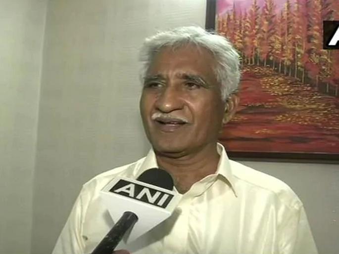 40 years after retirement IAF man donates over Rs 1 crore to defence ministry | सलाम! हवाई दलाच्या निवृत्त कर्मचाऱ्यानं संरक्षण मंत्रालयाला दिली आयुष्यभराची कमाई 40 years after retirement IAF man donates over Rs 1 crore to defence ministry | सलाम! हवाई दलाच्या निवृत्त कर्मचाऱ्यानं संरक्षण मंत्रालयाला दिली आयुष्यभराची कमाई