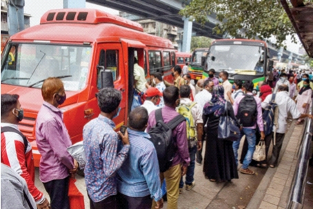Best's daily earnings are Rs 2 crore; Passengers do not follow the rules | बेस्टची दररोजची कमाई दोन कोटी; प्रवाशांकडून होत नाही नियमांचे पालन Best's daily earnings are Rs 2 crore; Passengers do not follow the rules | बेस्टची दररोजची कमाई दोन कोटी; प्रवाशांकडून होत नाही नियमांचे पालन