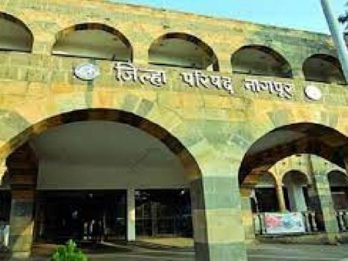 Action against 12 ZP employees in FD scam | एफडी घोटाळ्यात जि.प.च्या १२ कर्मचाऱ्यांवर कारवाई Action against 12 ZP employees in FD scam | एफडी घोटाळ्यात जि.प.च्या १२ कर्मचाऱ्यांवर कारवाई