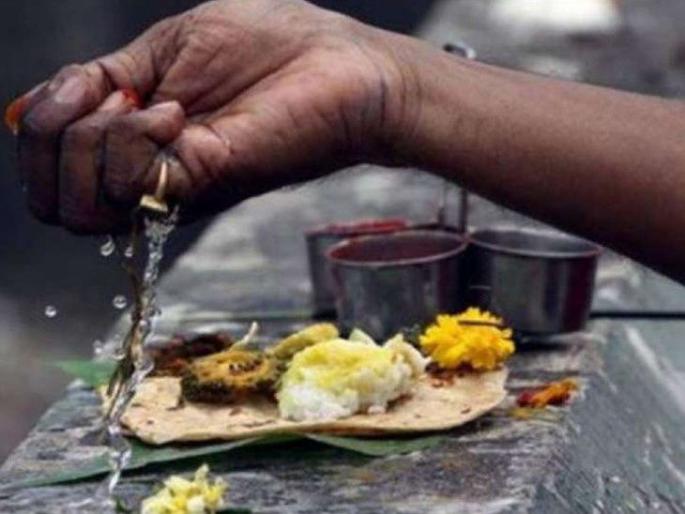 politicians cant avoid pitru paksha for Vidhan sabha election 2019 | इच्छुकांचे नेत्यांना ‘पाव....पाव’ politicians cant avoid pitru paksha for Vidhan sabha election 2019 | इच्छुकांचे नेत्यांना ‘पाव....पाव’