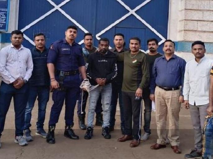 Judicial custody of Jayesh who threatened Nitin Gadkari | गडकरींना धमकी देणाऱ्या जयेशला न्यायालयीन कोठडी Judicial custody of Jayesh who threatened Nitin Gadkari | गडकरींना धमकी देणाऱ्या जयेशला न्यायालयीन कोठडी