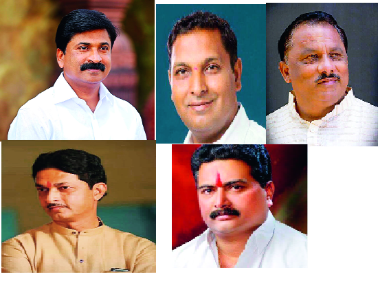 Chief Minister's recommendation for appointment and appointment to Engwale, Chikode, Jadhav to Mahamandal | इंगवले, चिकोडे, जाधव यांना महामंडळांवर संधी-नियुक्तीसाठी मुख्यमंत्र्यांची शिफारस Chief Minister's recommendation for appointment and appointment to Engwale, Chikode, Jadhav to Mahamandal | इंगवले, चिकोडे, जाधव यांना महामंडळांवर संधी-नियुक्तीसाठी मुख्यमंत्र्यांची शिफारस