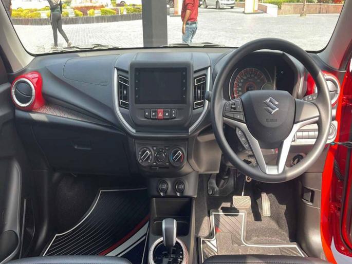 maruti suzuki celerio is the most affordable cng car with 36 kmpl mileage know details | मारुतीची CNG कार ठरतेय हीट! ३५ किमीचे भन्नाट मायलेज; किंमत ६.५८ लाख, एकदा पाहाच  maruti suzuki celerio is the most affordable cng car with 36 kmpl mileage know details | मारुतीची CNG कार ठरतेय हीट! ३५ किमीचे भन्नाट मायलेज; किंमत ६.५८ लाख, एकदा पाहाच