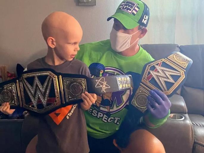 Corona Virus: WWE star John Cena surprises 7-year-old boy svg | Corona Virus : 7 वर्षीय कॅन्सरग्रस्त मुलाला WWE स्टार जॉन सीनानं दिलं सरप्राईज Corona Virus: WWE star John Cena surprises 7-year-old boy svg | Corona Virus : 7 वर्षीय कॅन्सरग्रस्त मुलाला WWE स्टार जॉन सीनानं दिलं सरप्राईज
