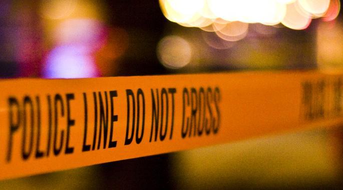 Foot pedestrian injured in sand damper crash | वाळू डंपरच्या धडकेत पादचारी जखमी  Foot pedestrian injured in sand damper crash | वाळू डंपरच्या धडकेत पादचारी जखमी