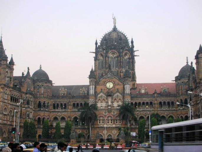 Heritage Museum at Central Railway Headquarters will remain closed till March 7 | मध्य रेल्वेच्या मुख्यालयातील हेरिटेज वस्तुसंग्रहालय ३१ मार्चपर्यंत राहणार बंद Heritage Museum at Central Railway Headquarters will remain closed till March 7 | मध्य रेल्वेच्या मुख्यालयातील हेरिटेज वस्तुसंग्रहालय ३१ मार्चपर्यंत राहणार बंद