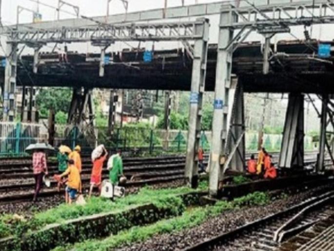 in mumbai vigilance of central railways to avoid breakdowns improvements in the device of point machines  | बिघाड टाळण्यासाठी मध्य रेल्वेची सतर्कता; पॉइंट मशिनच्या डिव्हाइसमध्ये सुधारणा  in mumbai vigilance of central railways to avoid breakdowns improvements in the device of point machines  | बिघाड टाळण्यासाठी मध्य रेल्वेची सतर्कता; पॉइंट मशिनच्या डिव्हाइसमध्ये सुधारणा