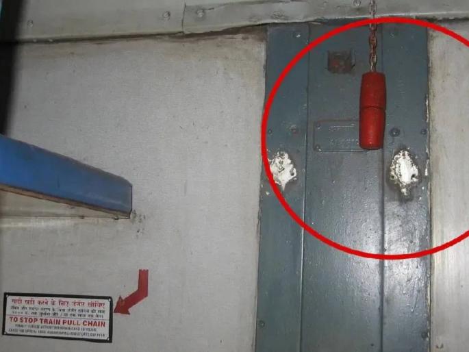 The number of chain pullers increased in Central Railway with 941 cases reported in a month | साखळी ओढणाऱ्यांचे प्रमाण ‘मरे’त वाढले, महिन्याभरात ९४१ प्रकरणांची नोंद The number of chain pullers increased in Central Railway with 941 cases reported in a month | साखळी ओढणाऱ्यांचे प्रमाण ‘मरे’त वाढले, महिन्याभरात ९४१ प्रकरणांची नोंद