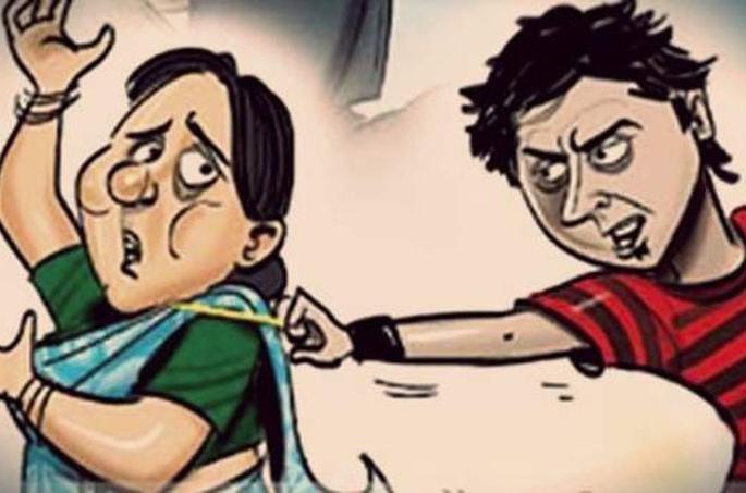 Chain snatching to pay off debt, found red-handed | कर्ज चुकविण्यासाठी केली चेन स्नॅचिंग, रंगेहात सापडला Chain snatching to pay off debt, found red-handed | कर्ज चुकविण्यासाठी केली चेन स्नॅचिंग, रंगेहात सापडला