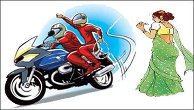 ChainSnatching, Burrows by Indiranagar Awasthi Haraan | चेनस्नॅॅचिंग, घरफोड्यांनी इंदिरानगरवासीय हैराण ChainSnatching, Burrows by Indiranagar Awasthi Haraan | चेनस्नॅॅचिंग, घरफोड्यांनी इंदिरानगरवासीय हैराण