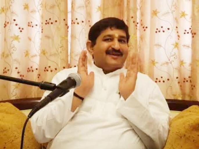 Tradition of 'Chaitanya' idol and Dnyaneshwari Chaturmas discourse ceremony of Warkari sect! | वारकरी संप्रदायातील 'चैतन्य'मूर्ती आणि त्यांनी अबाधित ठेवलेली ज्ञानेश्वरी चातुर्मास प्रवचन सोहळ्याची परंपरा! Tradition of 'Chaitanya' idol and Dnyaneshwari Chaturmas discourse ceremony of Warkari sect! | वारकरी संप्रदायातील 'चैतन्य'मूर्ती आणि त्यांनी अबाधित ठेवलेली ज्ञानेश्वरी चातुर्मास प्रवचन सोहळ्याची परंपरा!