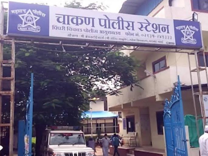 RPI warker obstacle life Tired of harassment young man takes extreme step | आरपीआयच्या पदाधिकाऱ्याकडून संसारात अडथळा; छळास कंटाळून तरुणाचे टोकाचे पाऊल RPI warker obstacle life Tired of harassment young man takes extreme step | आरपीआयच्या पदाधिकाऱ्याकडून संसारात अडथळा; छळास कंटाळून तरुणाचे टोकाचे पाऊल