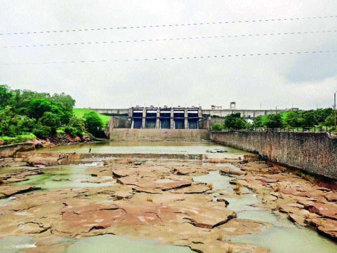 Chasman's doors are closed | चासकमानचे दरवाजे केले बंद Chasman's doors are closed | चासकमानचे दरवाजे केले बंद